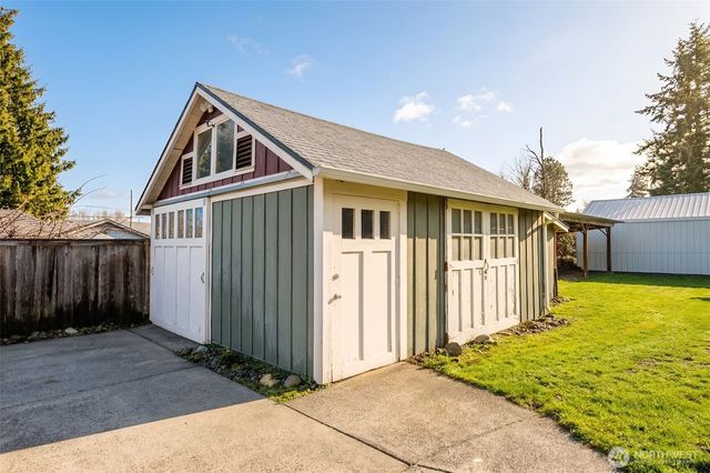 11303 86th Avenue E, Puyallup, WA 98373