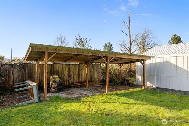 11303 86th Avenue E, Puyallup, WA 98373