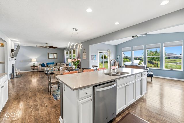 16183 Sedalia Drive, Fishers, IN 46040
