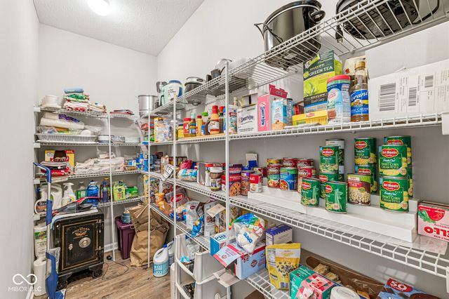 16183 Sedalia Drive, Fishers, IN 46040