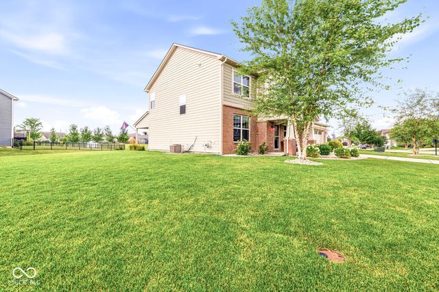 16183 Sedalia Drive, Fishers, IN 46040