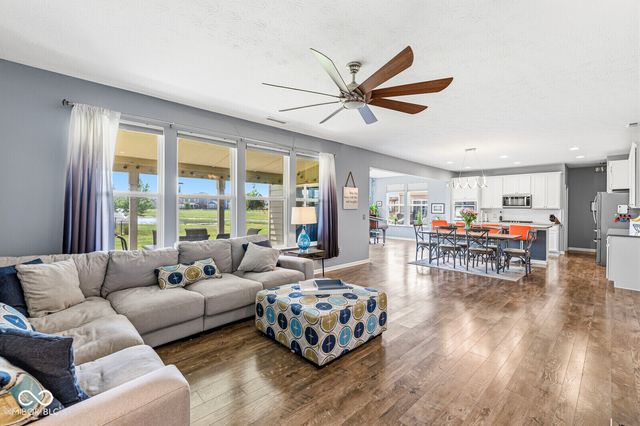 16183 Sedalia Drive, Fishers, IN 46040