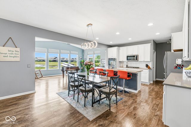 16183 Sedalia Drive, Fishers, IN 46040