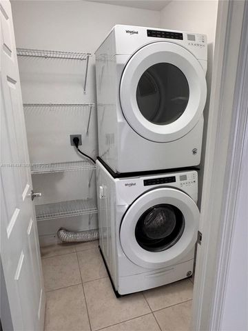 3102 NE 210th Ter, Aventura, FL 33180