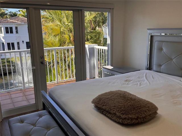 3102 NE 210th Ter, Aventura, FL 33180