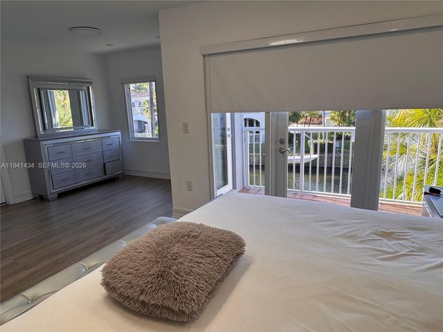 3102 NE 210th Ter, Aventura, FL 33180