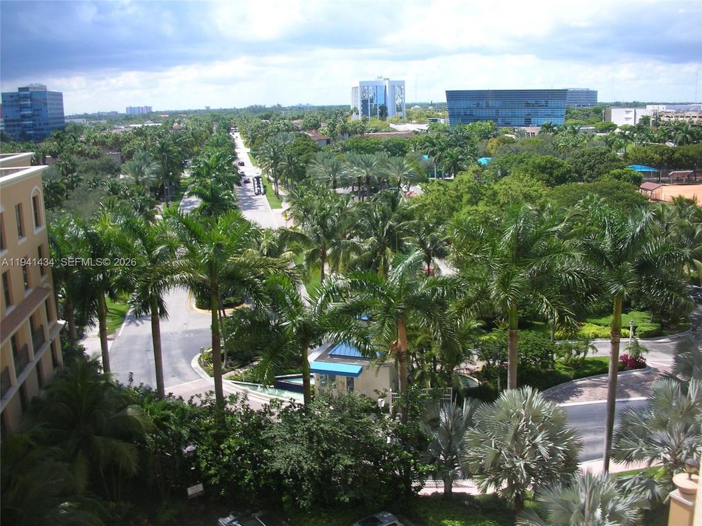 3102 NE 210th Ter, Aventura, FL 33180