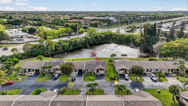 5404 Viburnum Circle, Delray Beach, FL 33484