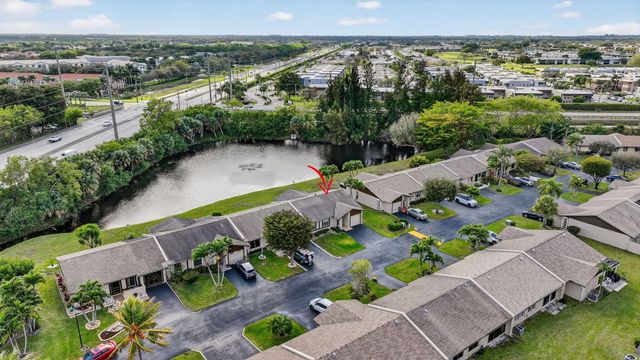 5404 Viburnum Circle, Delray Beach, FL 33484