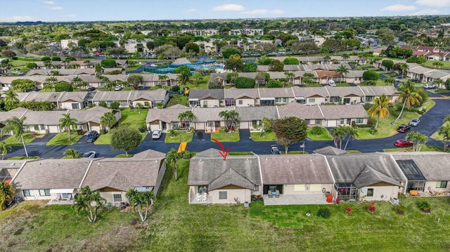 5404 Viburnum Circle, Delray Beach, FL 33484