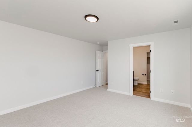 7155 E Shields Dr, Nampa, ID 83687