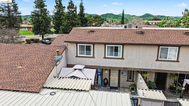 2502 Princeton Ln, Antioch, CA 94509