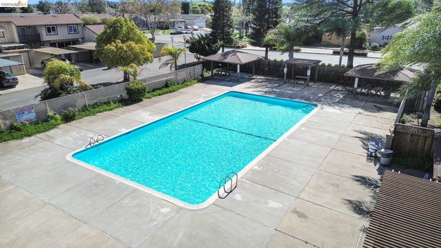 2502 Princeton Ln, Antioch, CA 94509