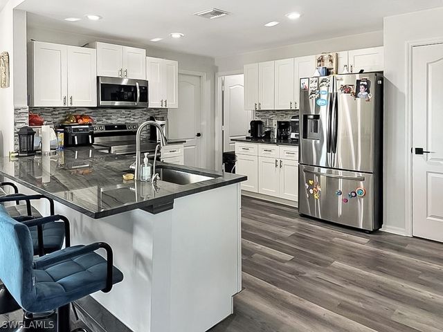 3623 NE 12th AVE, Cape Coral, FL 33909