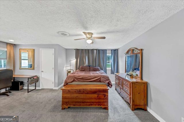 6071 N Main Street SE, Acworth, GA 30101