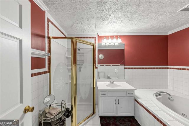 6071 N Main Street SE, Acworth, GA 30101