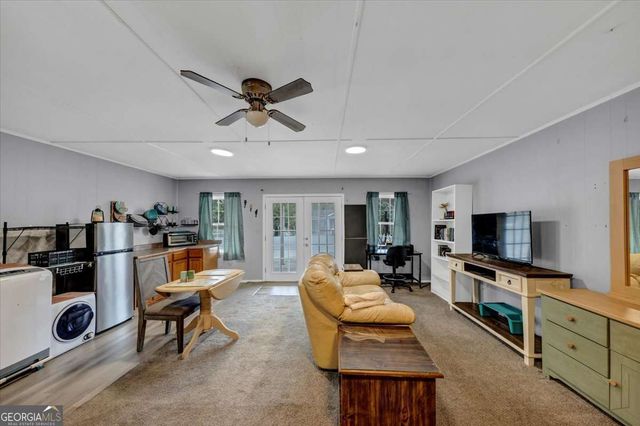 6071 N Main Street SE, Acworth, GA 30101