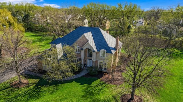 5152 BRIDLEWOOD Lane, Long Grove, IL 60047