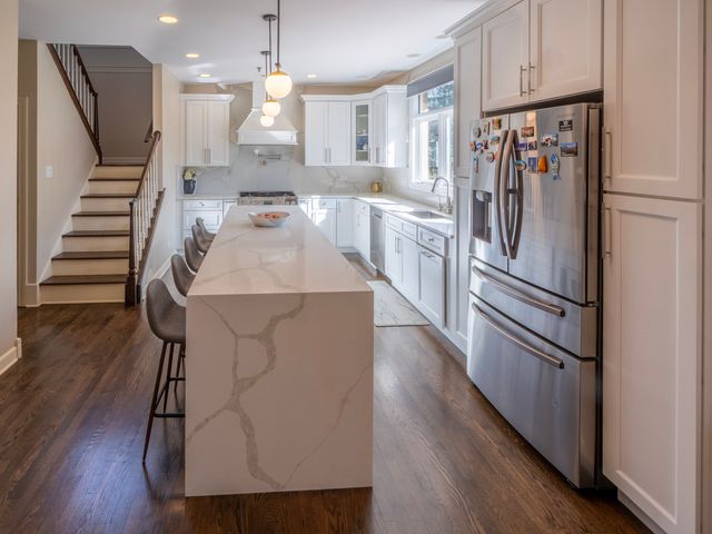 5152 BRIDLEWOOD Lane, Long Grove, IL 60047