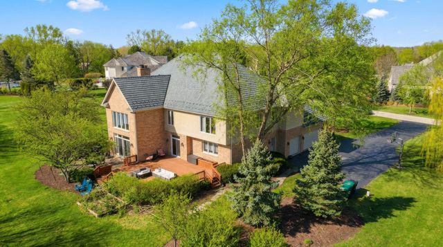 5152 BRIDLEWOOD Lane, Long Grove, IL 60047