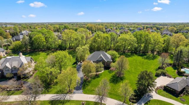 5152 BRIDLEWOOD Lane, Long Grove, IL 60047