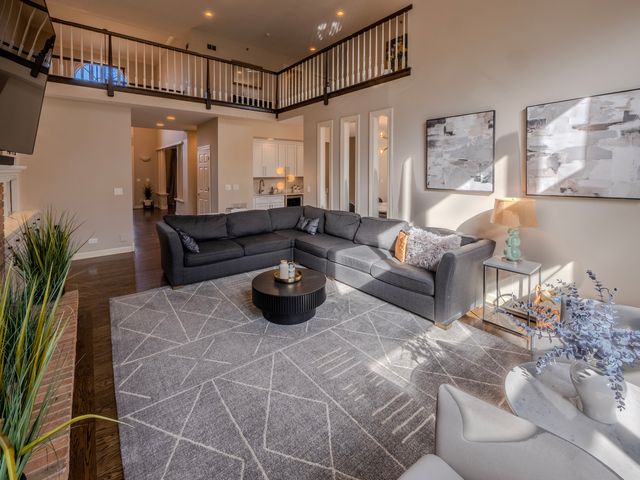 5152 BRIDLEWOOD Lane, Long Grove, IL 60047