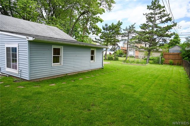 100 Moulton Avenue, Tonawanda, NY 14223