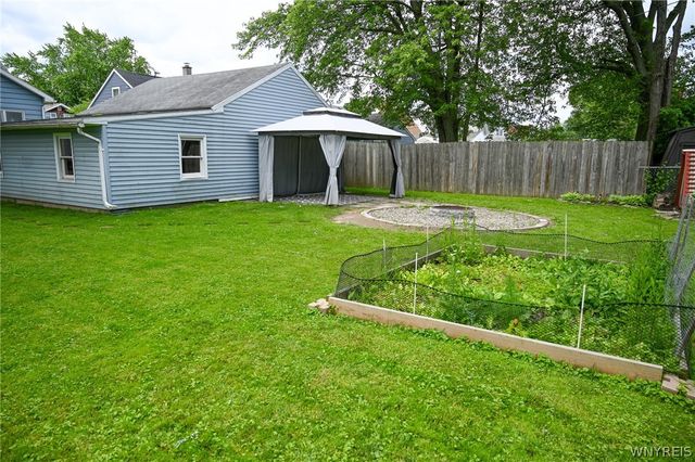 100 Moulton Avenue, Tonawanda, NY 14223