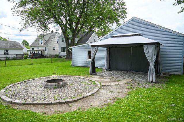 100 Moulton Avenue, Tonawanda, NY 14223