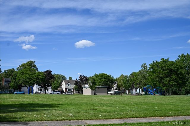 100 Moulton Avenue, Tonawanda, NY 14223
