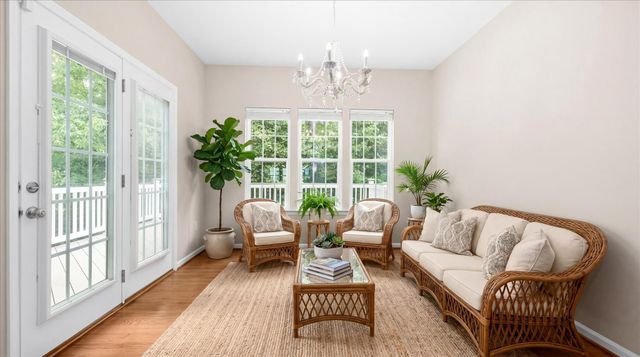 7284 STALLINGS DR, Glen Burnie, MD 21060