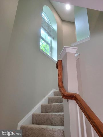 7284 STALLINGS DR, Glen Burnie, MD 21060