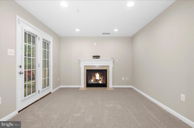 7284 STALLINGS DR, Glen Burnie, MD 21060