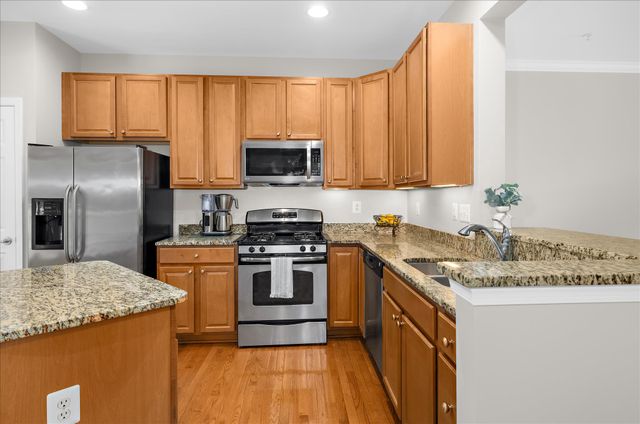 7284 STALLINGS DR, Glen Burnie, MD 21060