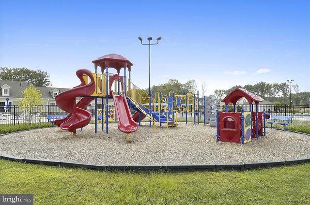 7284 STALLINGS DR, Glen Burnie, MD 21060