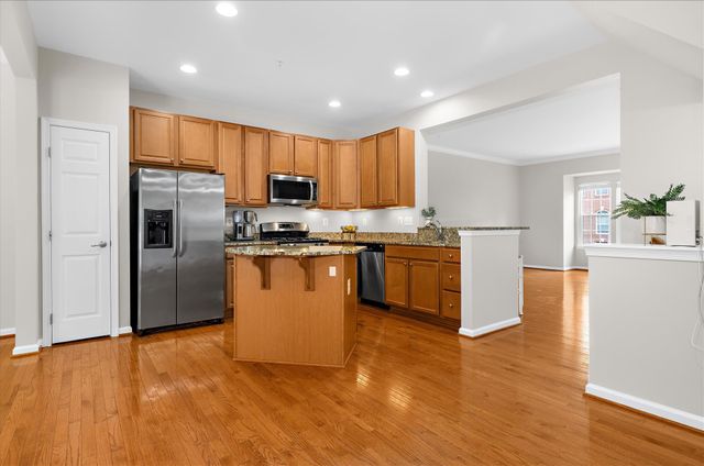 7284 STALLINGS DR, Glen Burnie, MD 21060