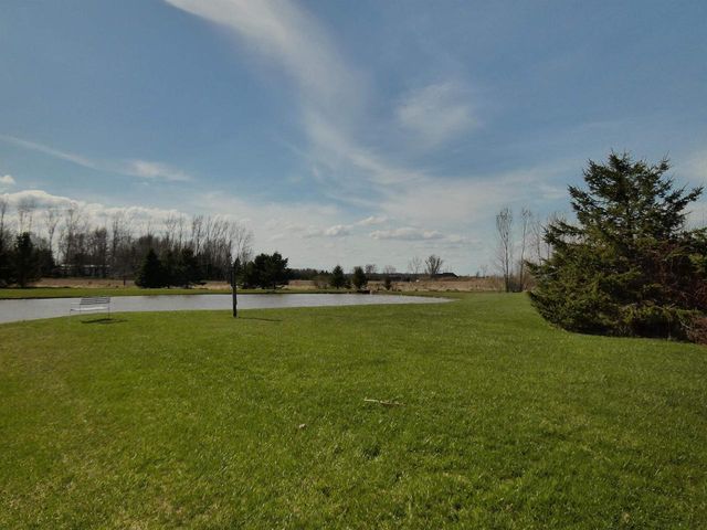 N6604 BALLARD ROAD, Seymour, WI 54165