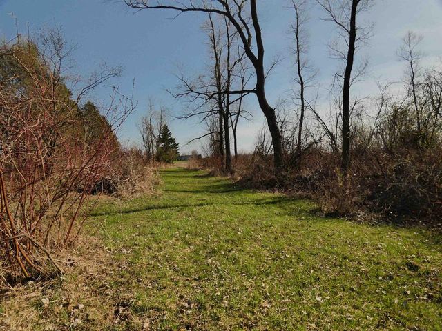 N6604 BALLARD ROAD, Seymour, WI 54165