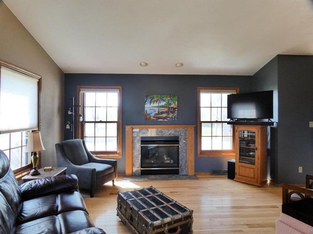 N6604 BALLARD ROAD, Seymour, WI 54165