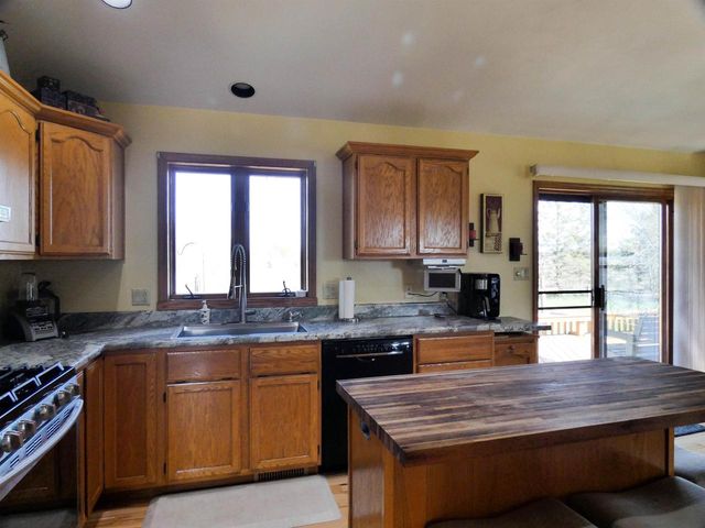 N6604 BALLARD ROAD, Seymour, WI 54165
