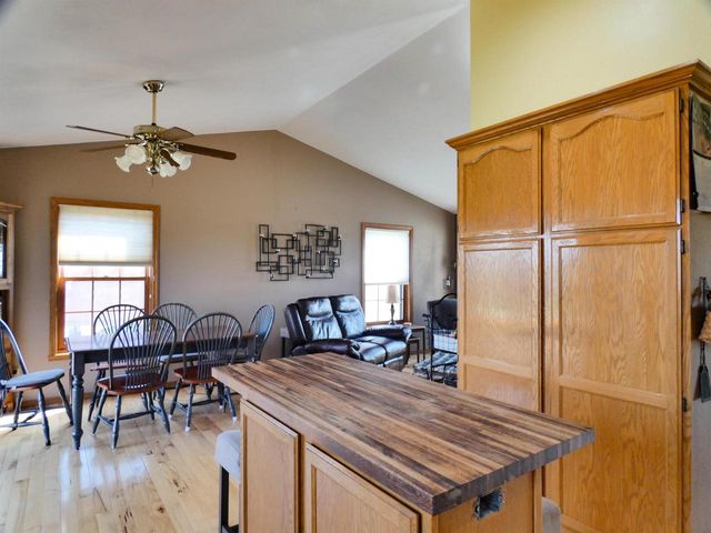 N6604 BALLARD ROAD, Seymour, WI 54165