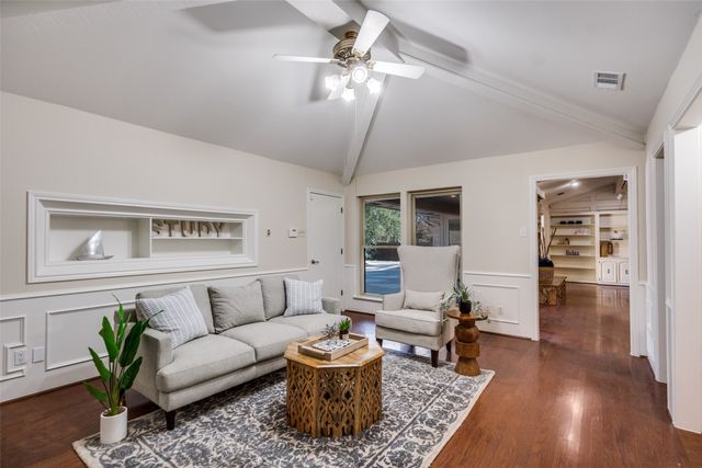 2404 Springpark Way, Richardson, TX 75082