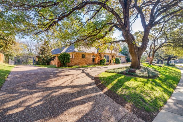 2404 Springpark Way, Richardson, TX 75082