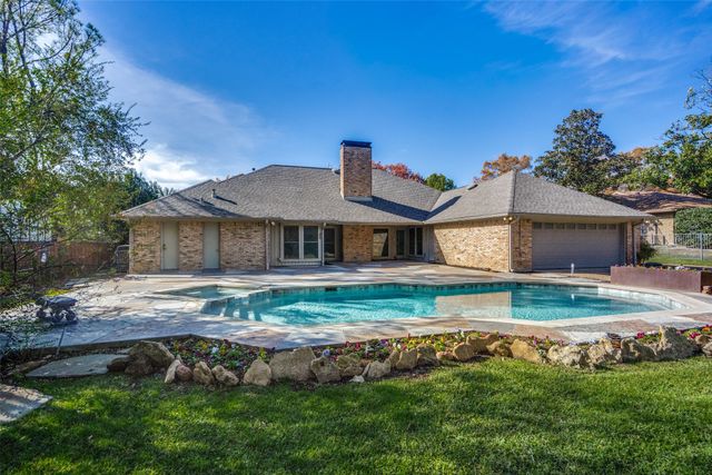 2404 Springpark Way, Richardson, TX 75082