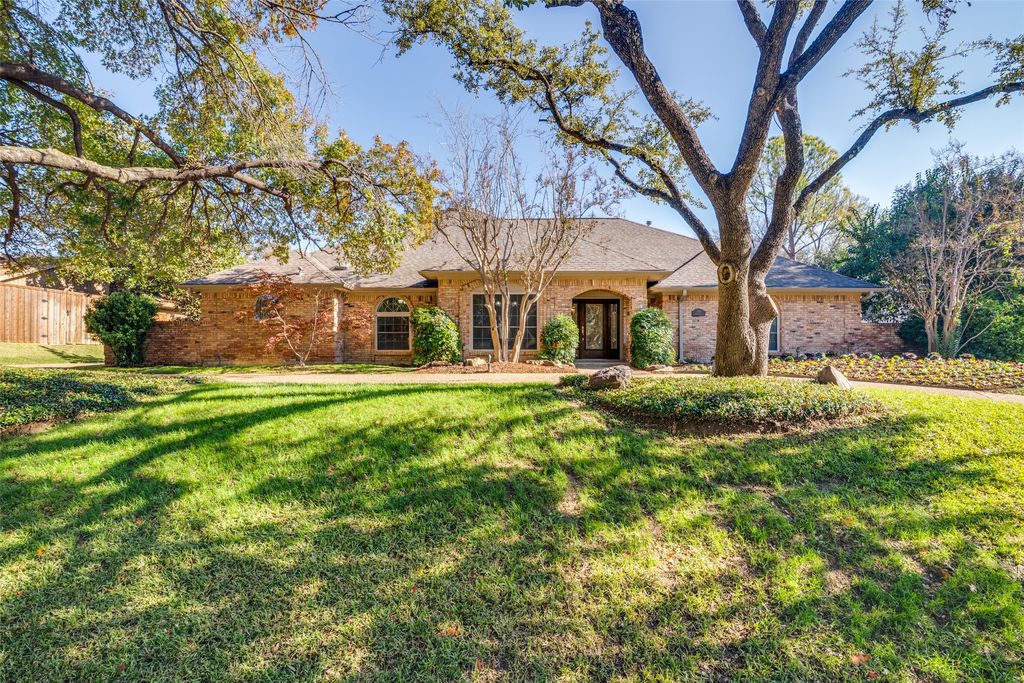 2404 Springpark Way, Richardson, TX 75082