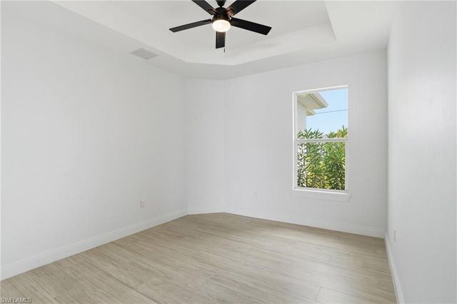 1625 SW 44th TER, Cape Coral, FL 33914