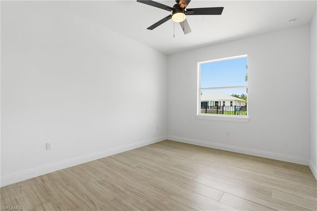 1625 SW 44th TER, Cape Coral, FL 33914