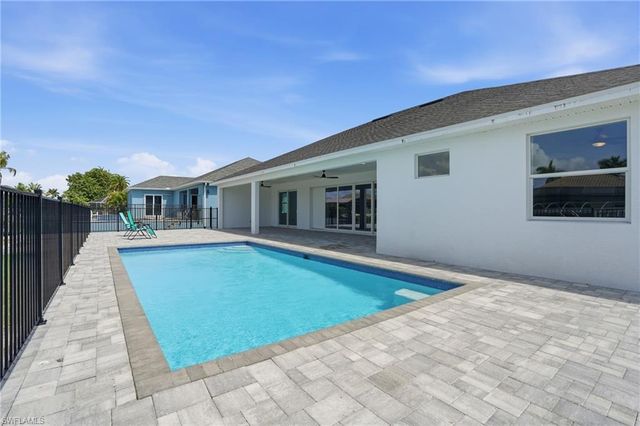 1625 SW 44th TER, Cape Coral, FL 33914