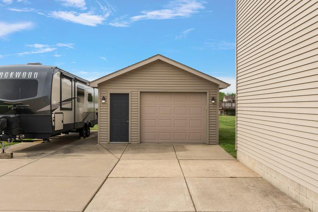 8741 W 156th Avenue, Lowell, IN 46356