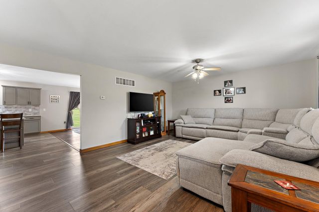 8741 W 156th Avenue, Lowell, IN 46356
